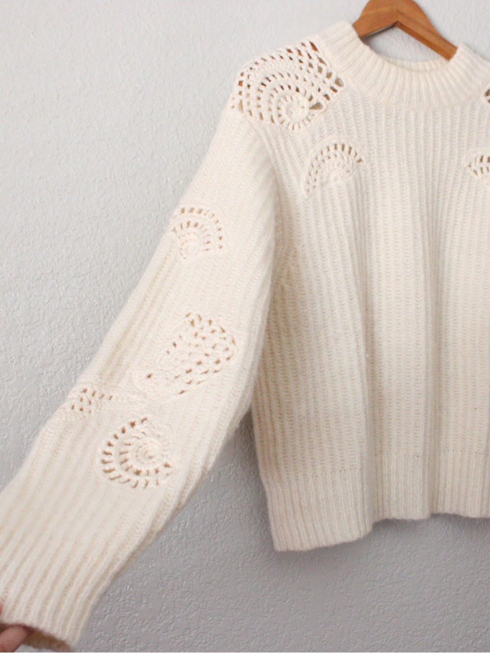 Vince Crochet Shell Sweater - Picture 2 of 7